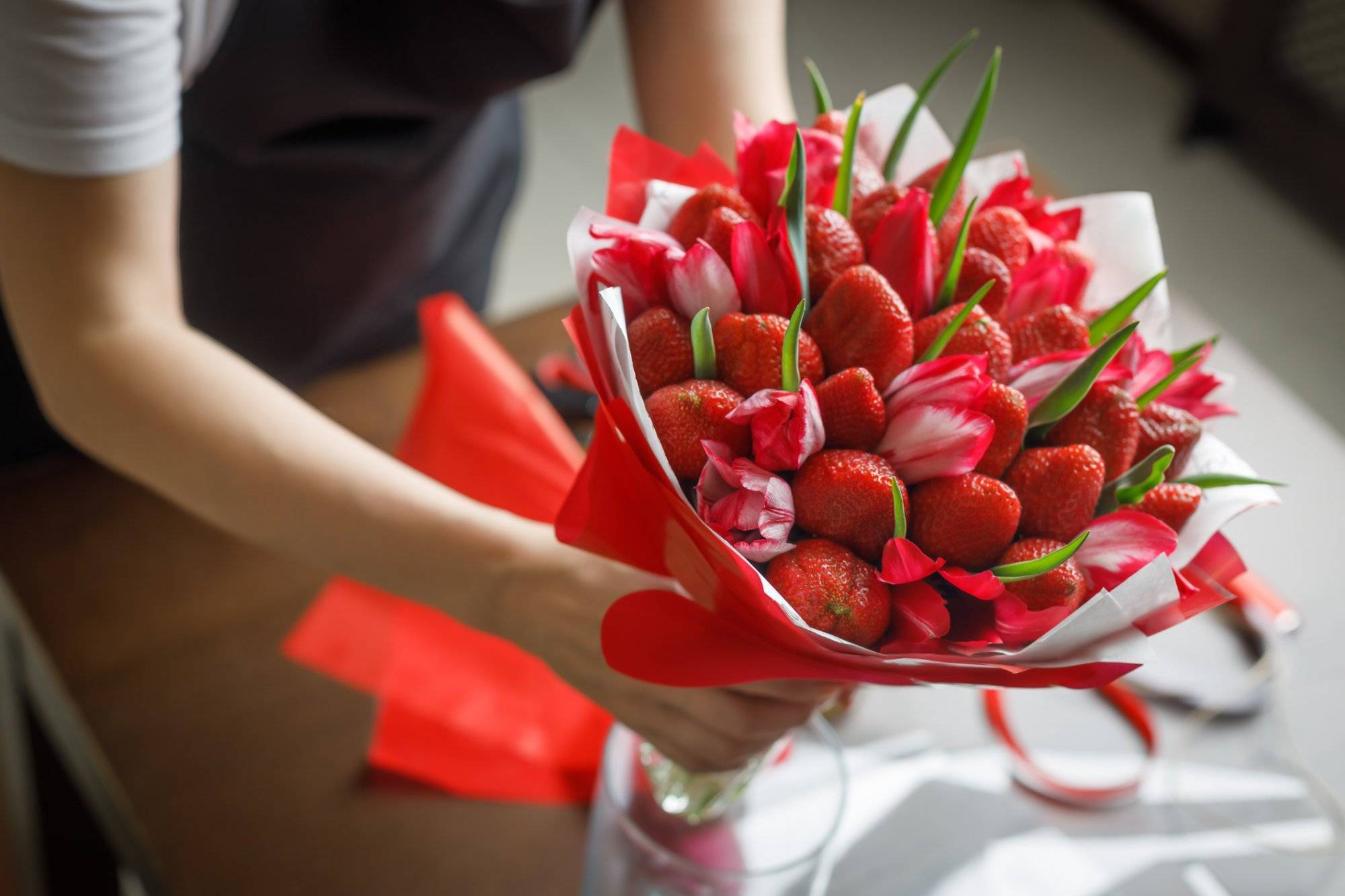 Gift the Art of Edible Fruit Arrangements at Grande Center Gift the Art of Edible Fruit Arrangements at Grande Center